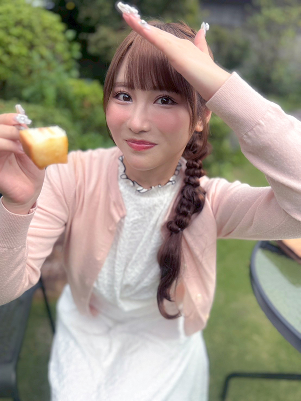 大好評のデザート「あーんタイム❤」<br>食後はポートレート撮影会📸
