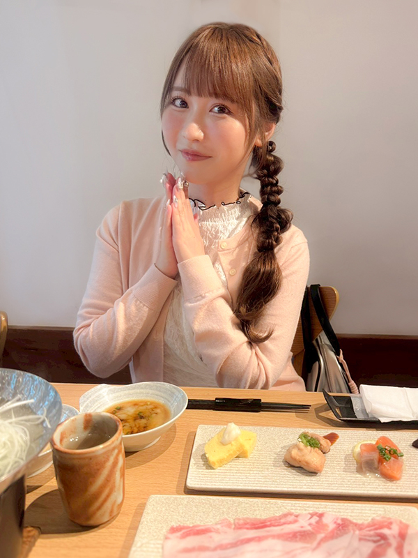 昼食は美味しい料理を一緒にお楽しみ🍴