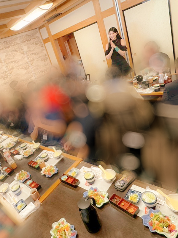 2日目の昼食もみなさんと一緒に💗